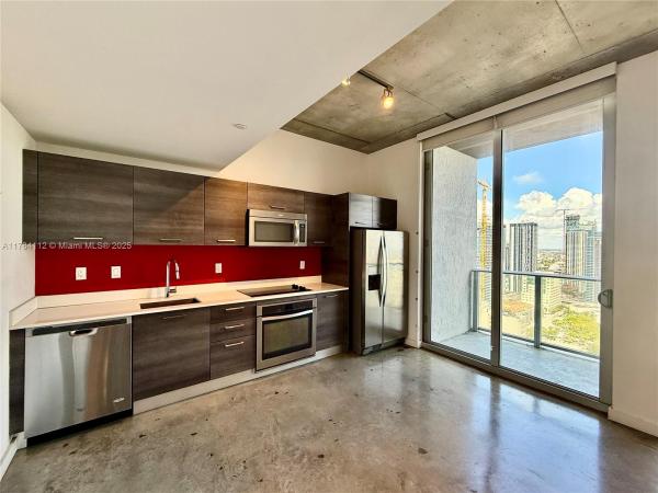 Centro, 151 SE 1st St #3208, Miami, Florida 33131, image 1