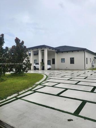 17840 SW 216th St, Unincorporated Dade County, Florida 33170, image 1