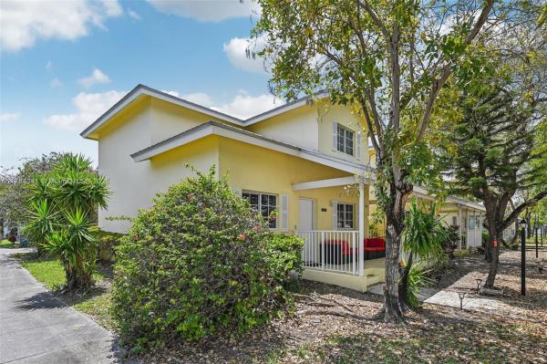 The Villas Of St Agnes, 30 NW 20th St #8, Miami, Florida 33127, image 1