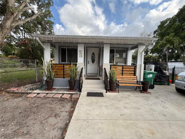 2930 NW 46th St, Miami, Florida 33142, image 1