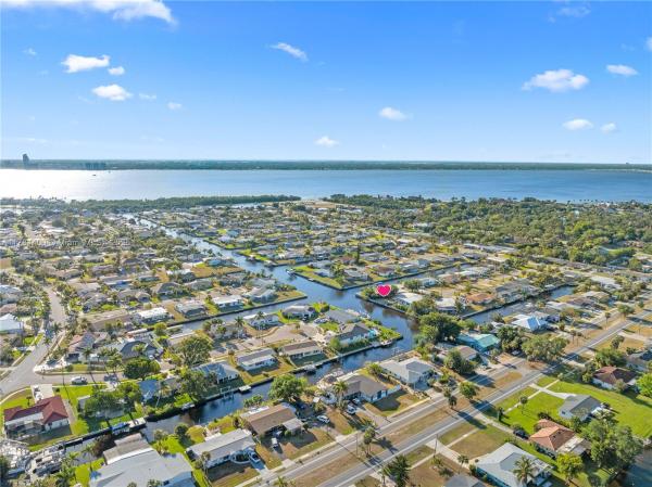 4348 S Atlantic Cir, Fort Myers, Florida 33903, image 1