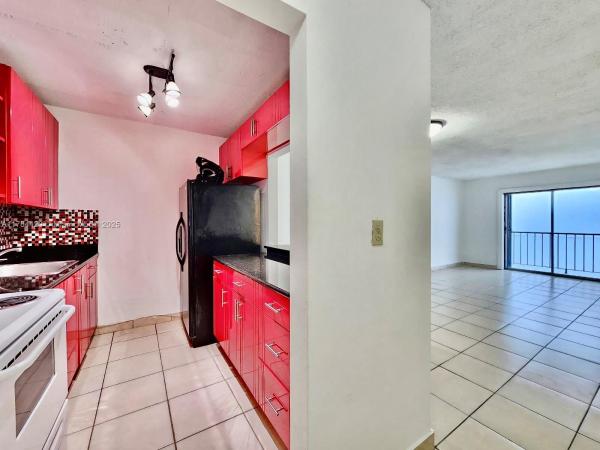Habana, 424 SW 7th St #403, Miami, Florida 33130, image 1