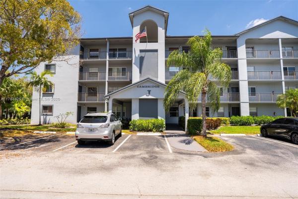 Cambridge At Century Village, 12701 SW 14th St #311J, Pembroke Pines, Florida 33027, image 1