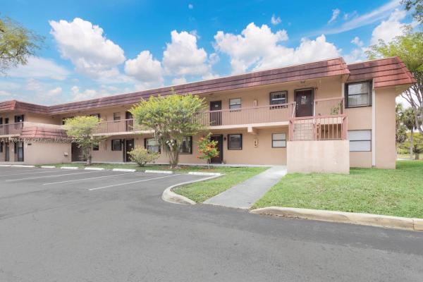 14873 SW 104th St #6-105, Unincorporated Dade County, Florida 33196, image 1