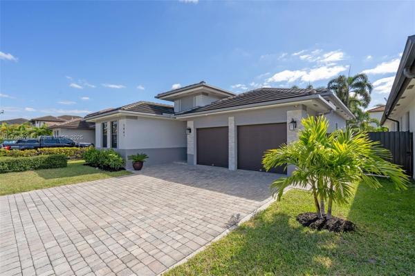 Cypress Lake, 2861 SW 150th Ct, The Hammocks, Florida 33185, image 3