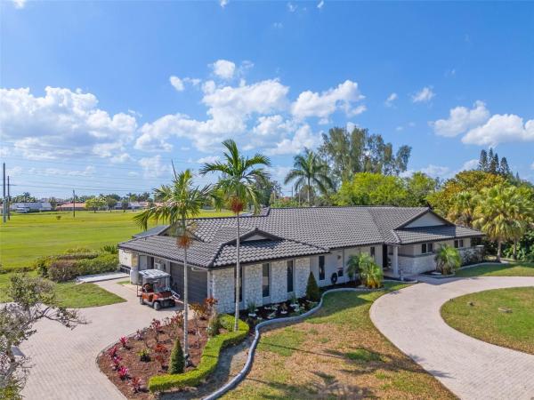 19640 W Saint Andrews Dr, Hialeah, Florida 33015, image 1