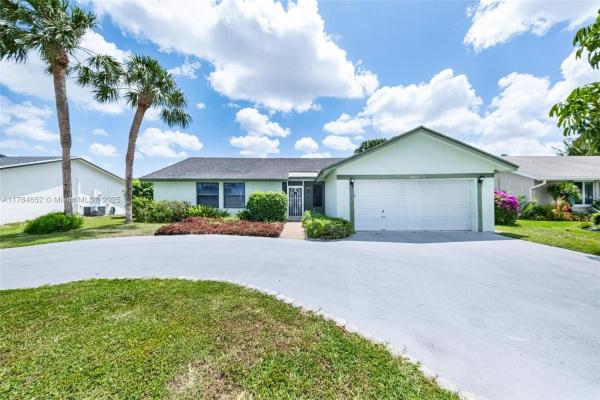 American Homes At Southwind Lakes, 19476 Carolina Cir, Boca Raton, Florida 33434, image 1