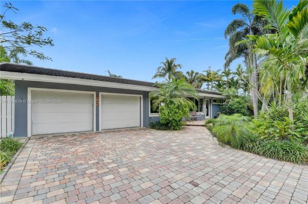 Coral Ridge Galt, 2528 NE 26th Ter, Fort Lauderdale, Florida 33305, image 1