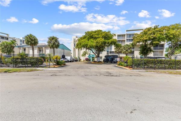 2071 NW 46th Ave #I103, Lauderhill, Florida 33313, image 1
