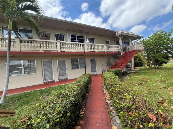 Romont South, 20320 NE 2nd Ave #2, Miami Gardens, Florida 33179, image 2