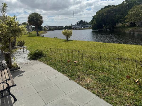Romont South, 20320 NE 2nd Ave #2, Miami Gardens, Florida 33179, image 3