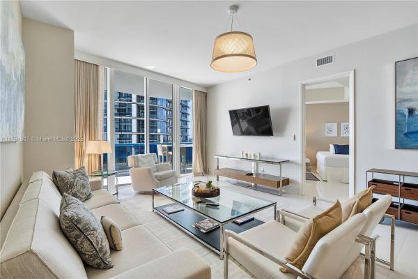 Tdr Tower 3, 15811 Collins Ave #1707, Sunny Isles Beach, Florida 33160, image 1