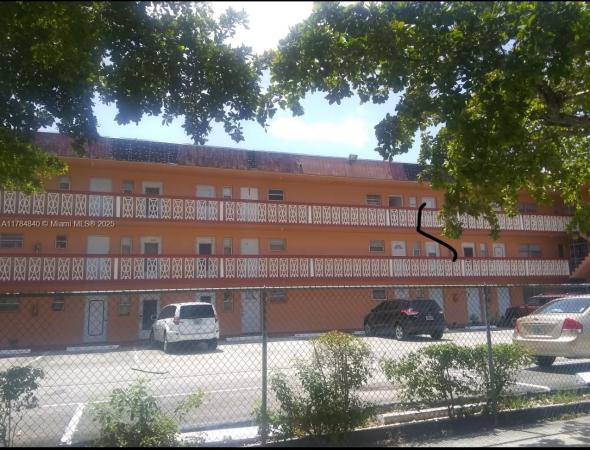 18900 NE 3 Ct #520, Unincorporated Dade County, Florida 33179, image 1