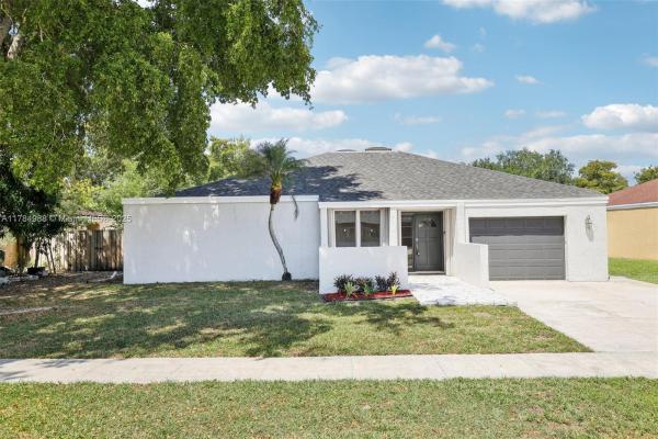 The Country, 4967 SW 94th Ter, Cooper City, Florida 33328, image 1