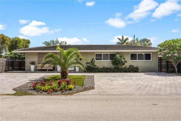 Coral Ridge Country Club, 2666 NE 35th Dr, Fort Lauderdale, Florida 33308, image 1