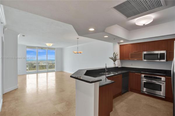 One Fifty One At Biscayne, 15051 Royal Oaks Ln #2503, North Miami, Florida 33181, image 1