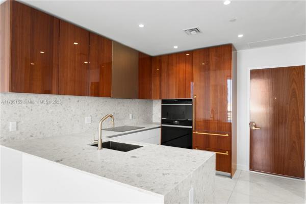 2678 Tigertail Ave #612, Miami, Florida 33133, image 1