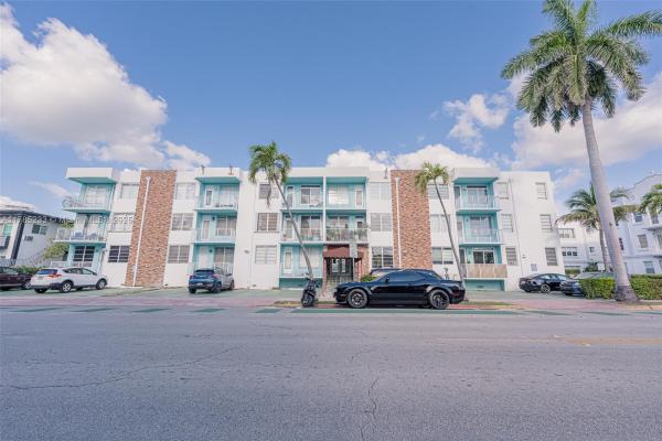Tower East Incorporated Ocean Beach, 1150 Euclid Ave #301, Miami Beach, Florida 33139, image 1