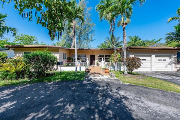 Merion Park Manor, 7132 SW 65th Ave, South Miami, Florida 33143, image 1