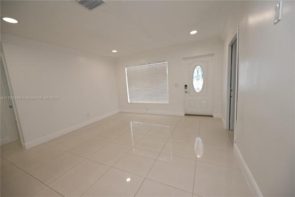 West Little River No HOA, 2265 NW 89th St, West Little River, Florida 33147, image 3