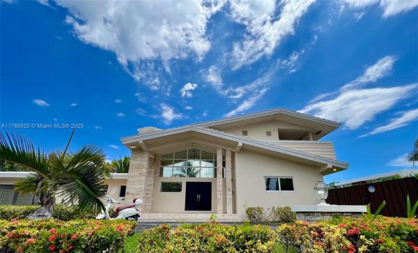 Bay Harbor Islands Residential, 9825 Broadview Ter, Bay Harbor Islands, Florida 33154, image 1