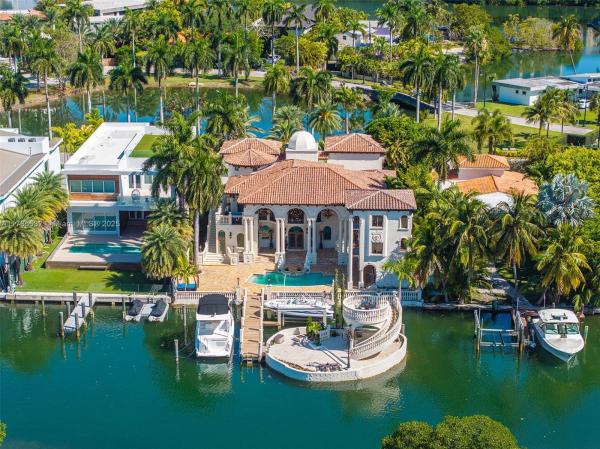 Atlantic Isle, 270 Atlantic Ave, Sunny Isles Beach, Florida 33160, image 1