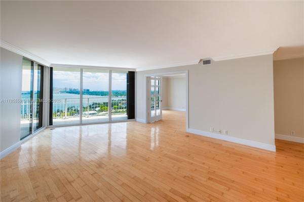 4000 Towerside Ter #2104, Miami, Florida 33138, image 3