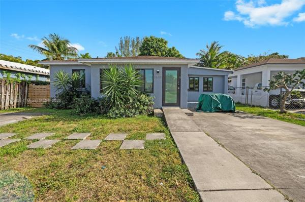 Hollywood Little Ranches, 2410 Jackson St, Hollywood, Florida 33020, image 1