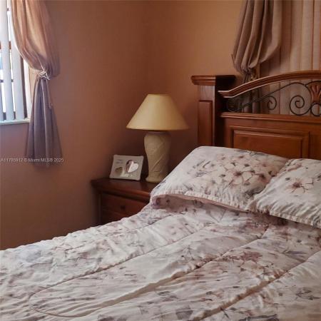 Hialeah Homesites, 2541 W 10th Ave, Hialeah, Florida 33010, image 1