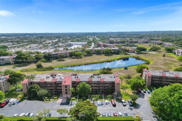 Palm Lakes, 370 NW 76th Ave #307, Margate, Florida 33063, image 1