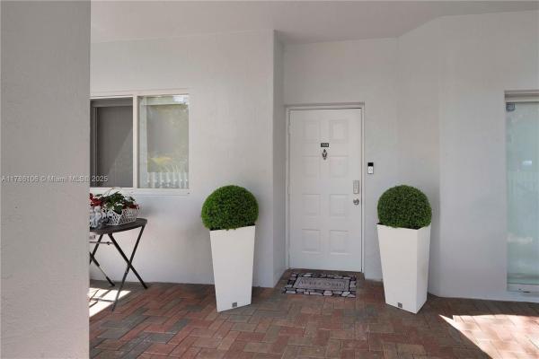 Captiva At Doral Isles, 10700 NW 66th St #103, Doral, Florida 33178, image 2