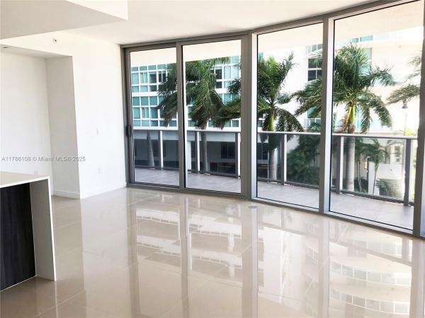 Aria On The Bay, 488 NE 18th St #215, Miami, Florida 33132, image 2