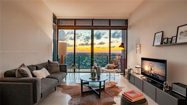 Rise Brickell City Centre, 88 SW 7th St #4008, Miami, Florida 33130, image 1