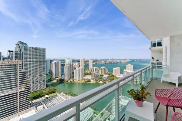 The Plaza On Brickell East, 950 Brickell Bay Dr #4606, Miami, Florida 33131, image 1