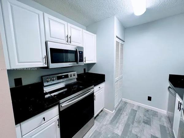 Sheridan Beach Club, 649 E Sheridan St #112, Dania Beach, Florida 33004, image 1