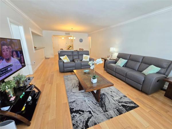 Corinthian, 5825 Collins Ave #2D, Miami Beach, Florida 33140, image 1