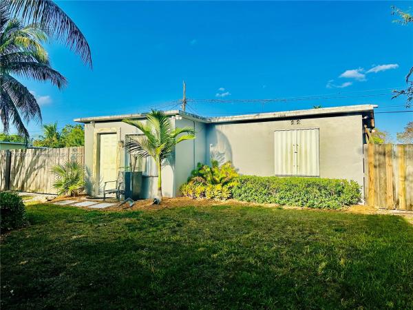 29035 Maine Rd, Unincorporated Dade County, Florida 33033, image 1