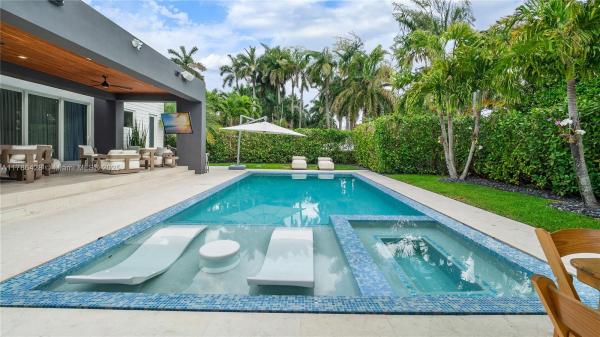 Miami Shores Estates, 10603 NE 11th Ave, Miami Shores, Florida 33138, image 2