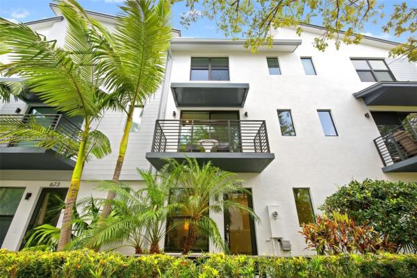 Village At Wilton Manors, 625 NE 22nd Dr, Wilton Manors, Florida 33305, image 1