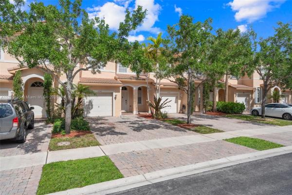 Murano At Hampton Park, 2736 SW 84th Ter #102, Miramar, Florida 33025, image 3