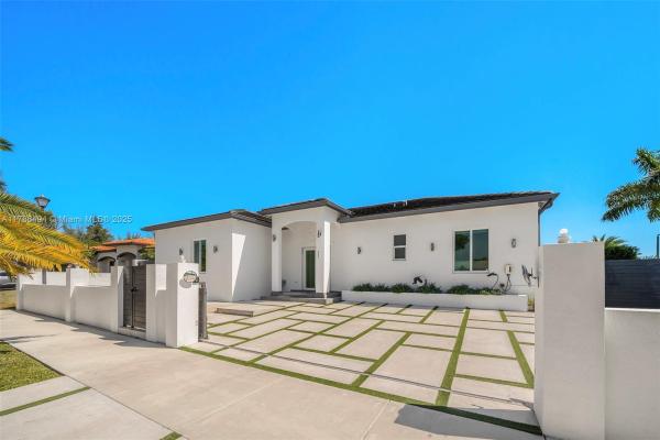 Jacqueline Gardens, 20501 SW 79th Ct, Cutler Bay, Florida 33189, image 1