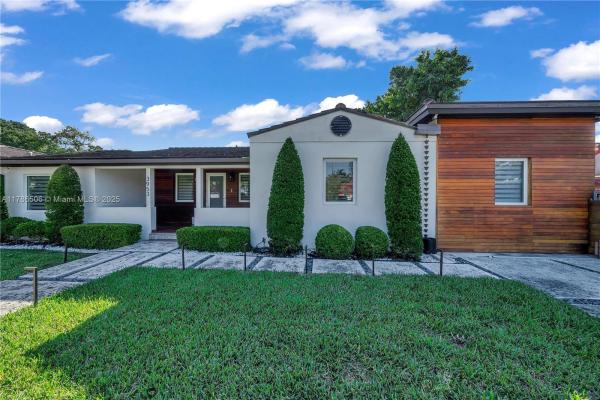 3953 SW 60th Ave, Unincorporated Dade County, Florida 33155, image 1