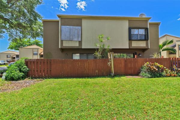Missionwood At Miramar, 2917 W Missionwood Ln #C-II, Miramar, Florida 33025, image 2