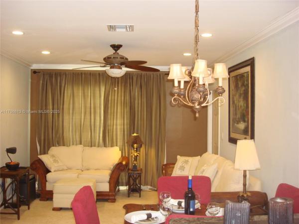 Maison De Mer, 543 Orton Ave #8, Fort Lauderdale, Florida 33304, image 1