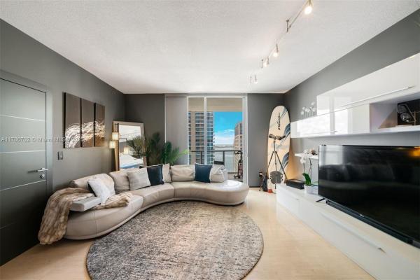 1060 Tower, 1060 Brickell Ave #3003, Miami, Florida 33131, image 1