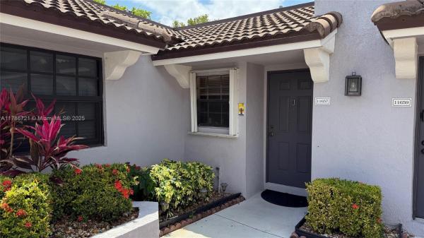The Provinces Of Pierpointe At Pembroke Lakes, 11657 NW 11th St, Pembroke Pines, Florida 33026, image 1