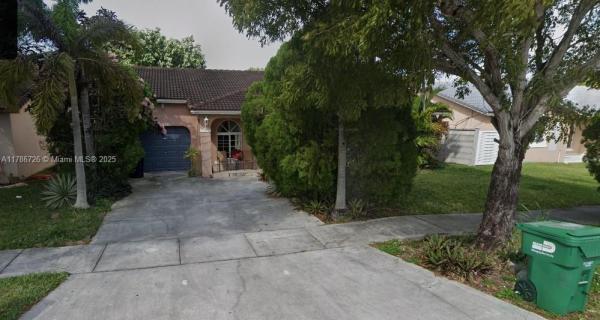 18236 SW 154th Pl, Unincorporated Dade County, Florida 33187, image 1
