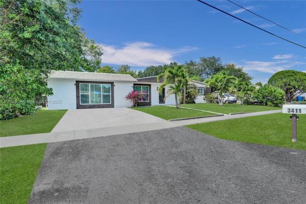 Lake Forest, 3411 SW 36th St, West Park, Florida 33023, image 1