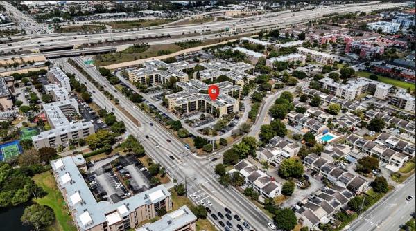 8635 NW 8 St #101, Unincorporated Dade County, Florida 33126, image 1