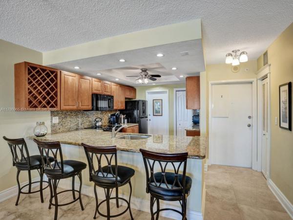 Leisure Towers, 1500 S Ocean Blvd #1408, Lauderdale By The Sea, Florida 33062, image 1